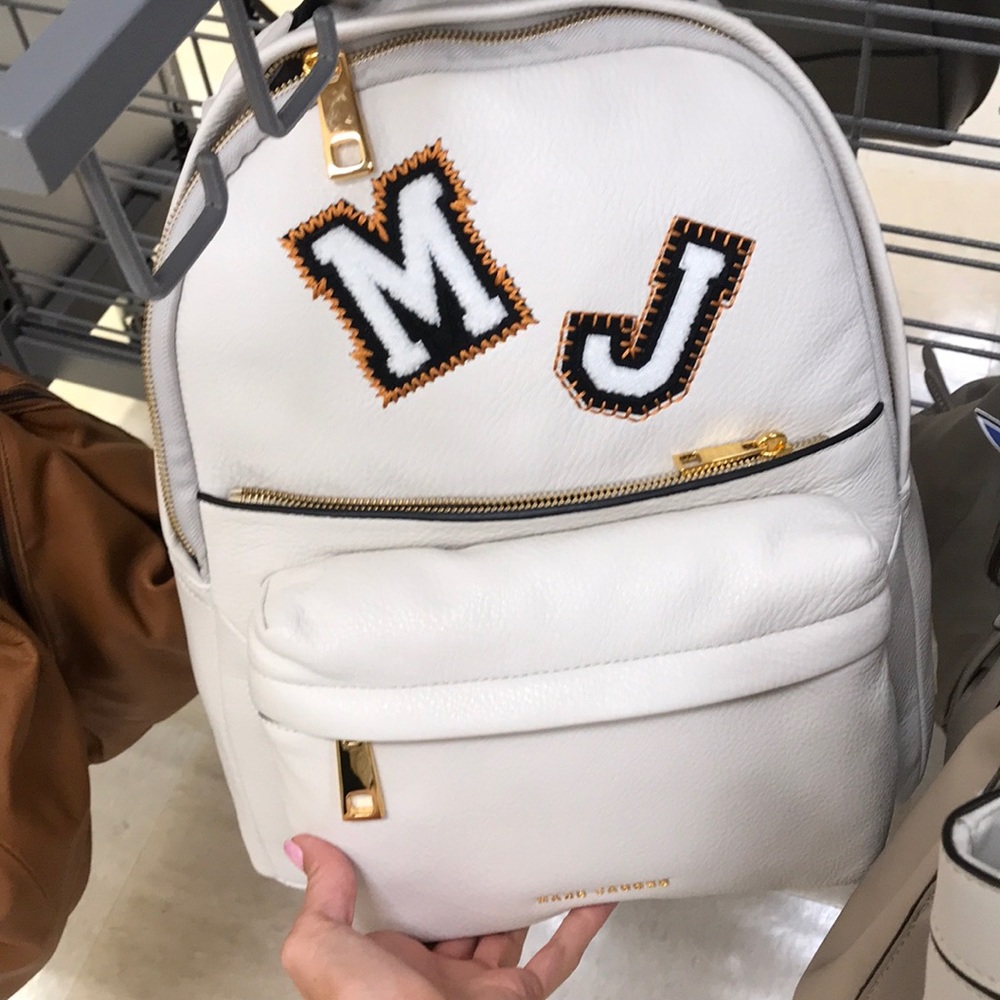 Marc Jacobs white leather backpack 🖤 - Picture 1 of 3